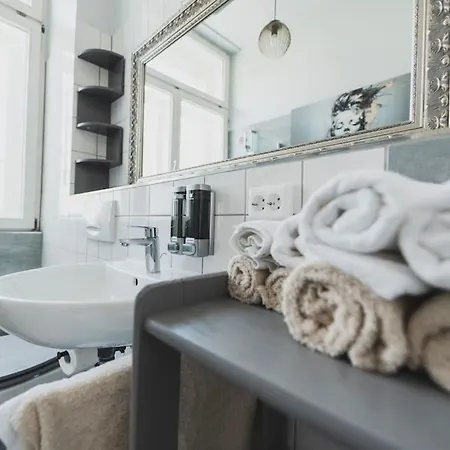 Moderne Altbauwohnung 포르츠하임