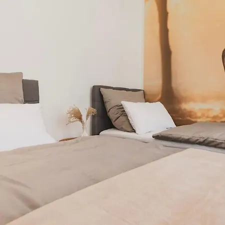 Apartment Moderne Altbauwohnung Pforzheim