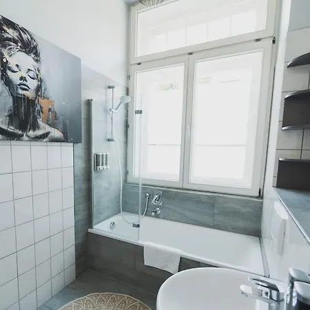 Moderne Altbauwohnung 포르츠하임