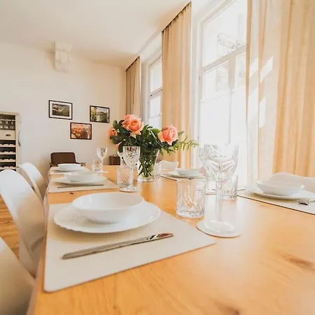 Apartment Moderne Altbauwohnung