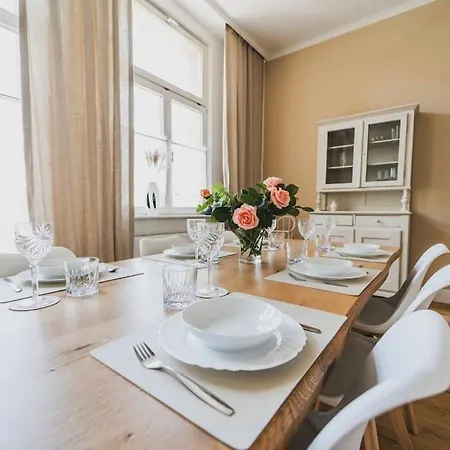 Apartment Moderne Altbauwohnung