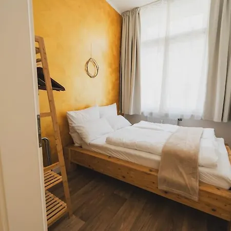 Moderne Altbauwohnung 아파트