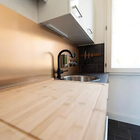 Moderne Altbauwohnung 아파트 포르츠하임